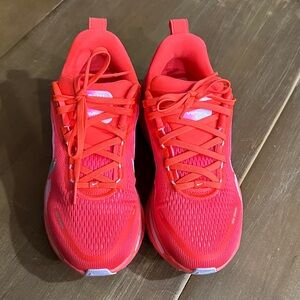 Nike Women's Athletic Shoes - Bright Red